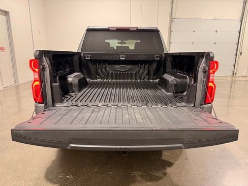 Used 2021 Chevrolet Silverado 1500 Custom RWD image 9