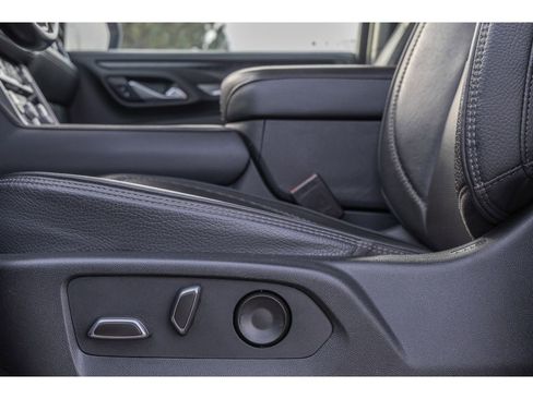 Used 2022 GMC Yukon Denali image 18