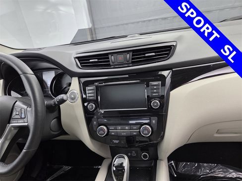 Used 2019 Nissan Rogue Sport SL w/ Premium Package image 20