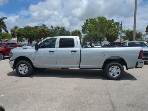 New 2026 RAM 3500 Tradesman AWD/4WD image 8