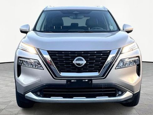 Used 2022 Nissan Rogue Platinum w/ Head-Up Display Package image 2