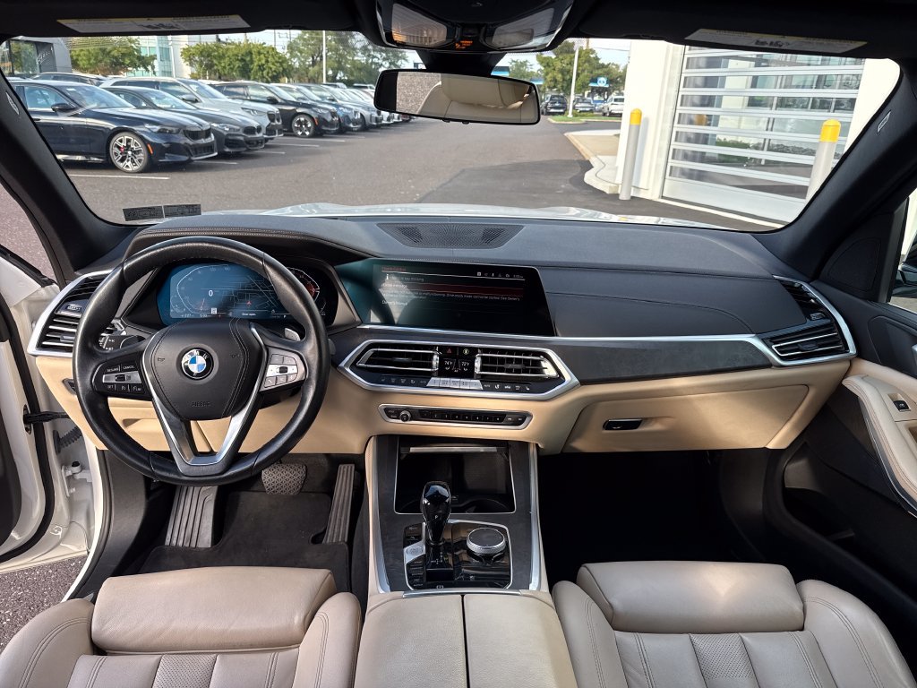 Used 2022 BMW X5 xDrive40i w/ Premium Package AWD/4WD image 12