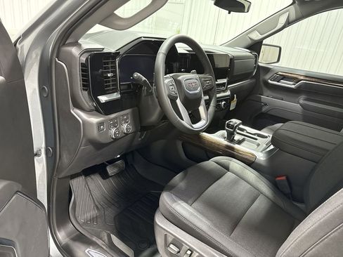 New 2026 GMC Sierra 1500 Elevation AWD/4WD image 10