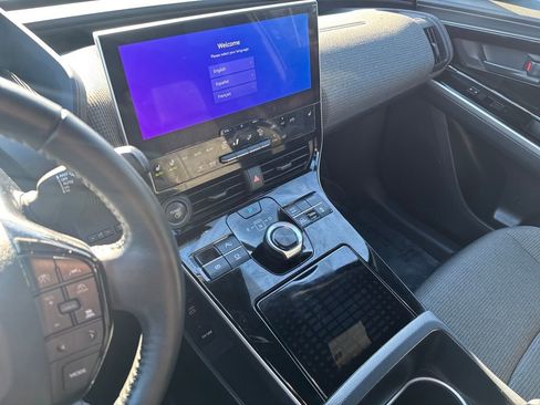 Used 2024 Toyota bZ4X XLE image 23