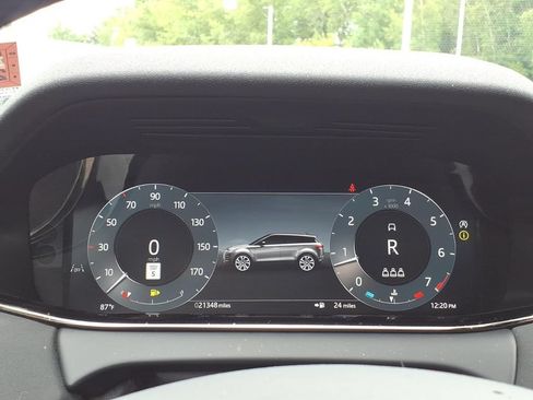Used 2024 Land Rover Range Rover Evoque Dynamic SE AWD/4WD image 23