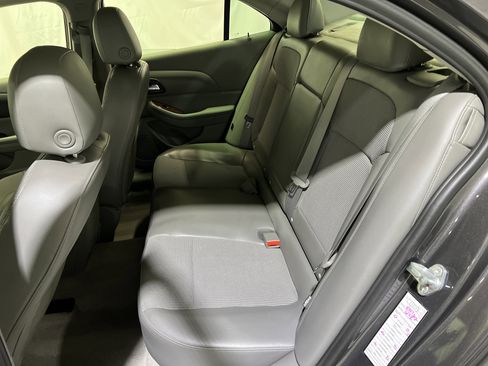 Used 2013 Chevrolet Malibu LT image 16