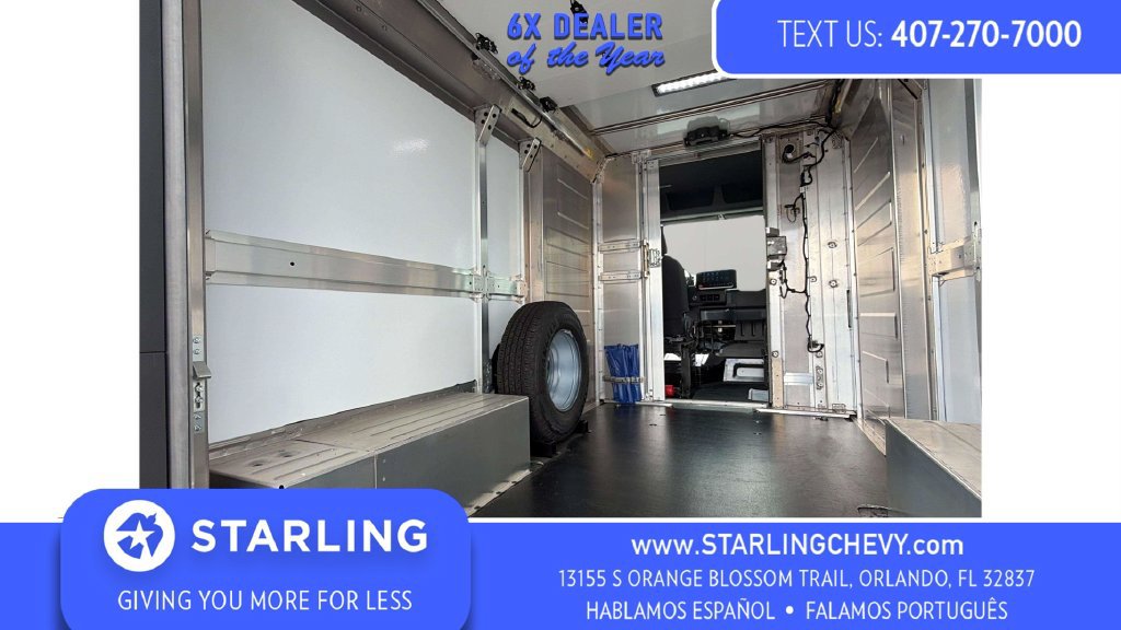 Used 2024 Chevrolet Brightdrop 400 w/ Commercial Equipment Package AWD/4WD image 31
