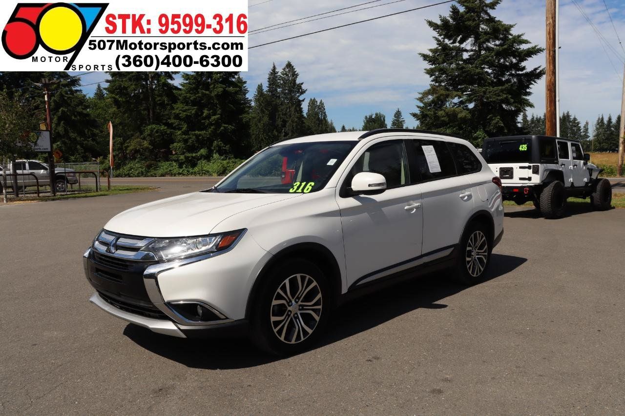 Used 2016 Mitsubishi Outlander SEL AWD/4WD image 2