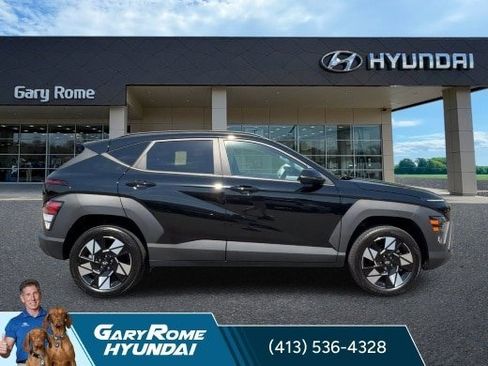 Certified 2024 Hyundai Kona SEL AWD/4WD image 9