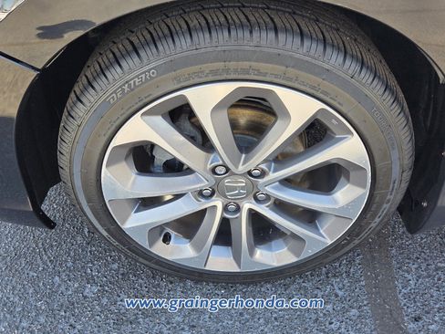 Used 2013 Honda Accord Sport image 13