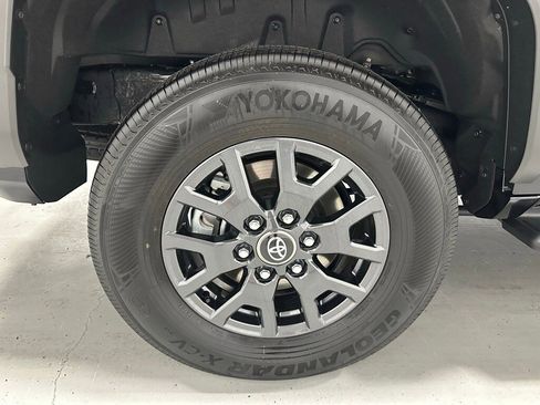 Used 2025 Toyota 4Runner SR5 image 64