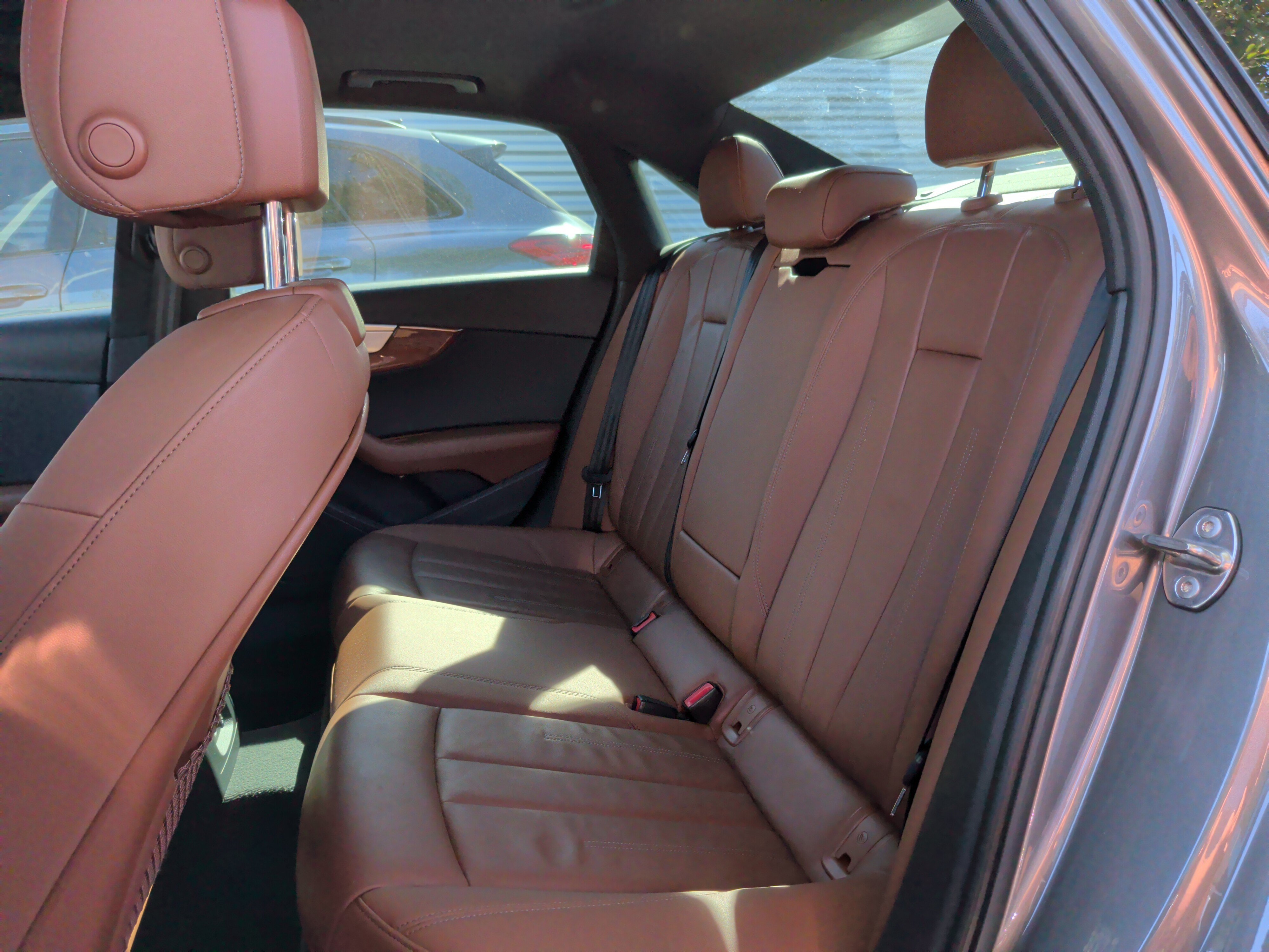 Used 2022 Audi A4 2.0T Premium w/ Convenience Package AWD/4WD image 31