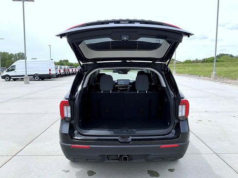 New 2026 Ford Explorer Active AWD/4WD image 16