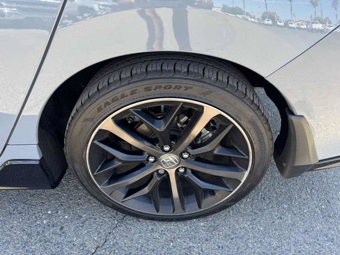Used 2021 Honda Civic Sport image 37