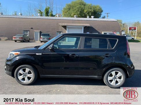 Used 2017 Kia Soul w/ Convenience Package image 3
