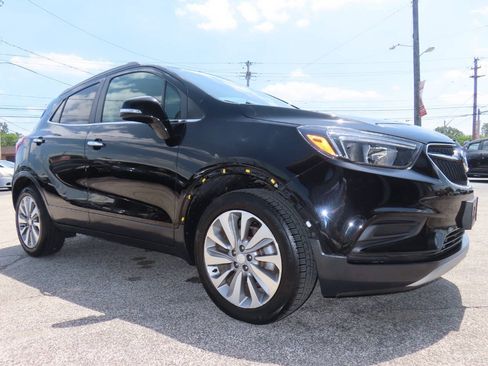 Used 2019 Buick Encore Preferred AWD/4WD image 4