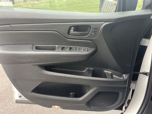 Used 2024 Honda Odyssey EX-L image 33