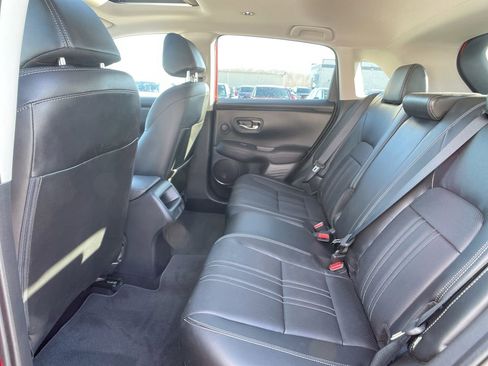 Used 2024 Honda HR-V EX-L image 24