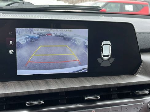 Used 2023 Kia Telluride EX image 17