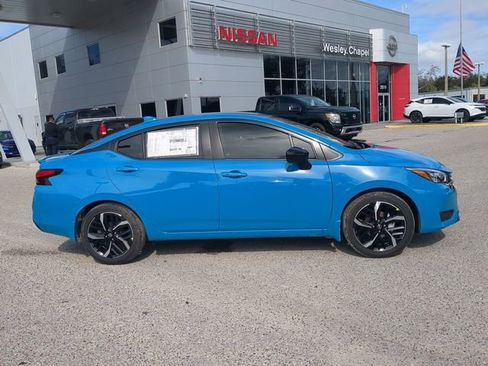 Used 2025 Nissan Versa SR w/ Trunk Package FWD image 4