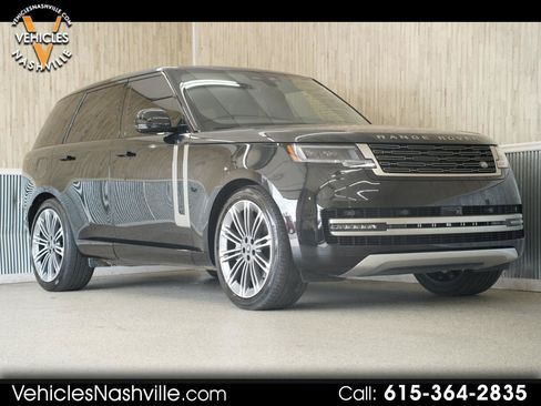Used 2025 Land Rover Range Rover SE AWD/4WD image 1