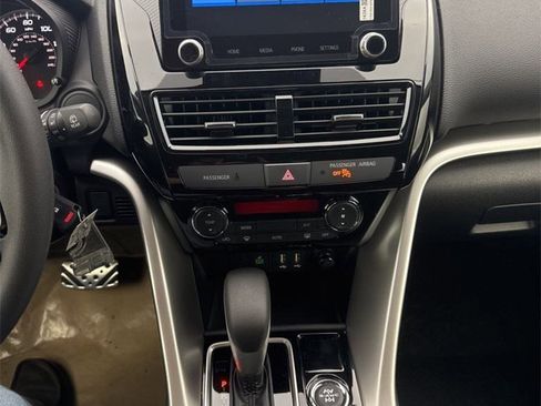 New 2026 Mitsubishi Eclipse Cross ES image 24