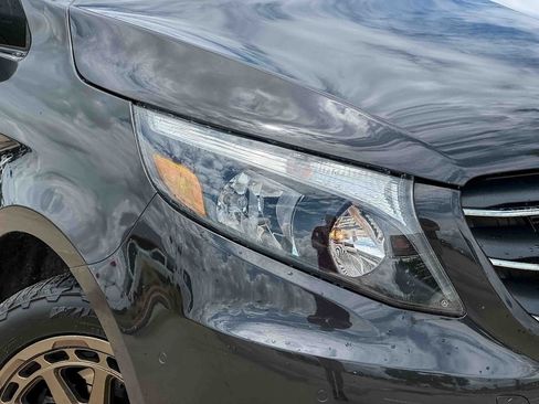 Used 2022 Mercedes-Benz Metris image 10