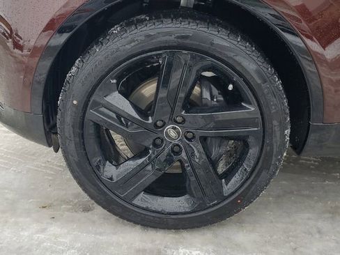 New 2026 Land Rover Discovery Limited Edition AWD/4WD image 10