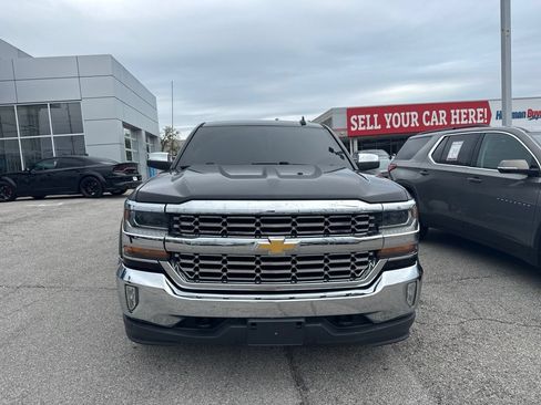 Used 2018 Chevrolet Silverado 1500 LT w/ All Star Edition AWD/4WD image 3