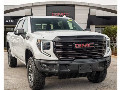 New 2026 GMC Sierra 1500 AT4X w/ LPO, Black Badging Package