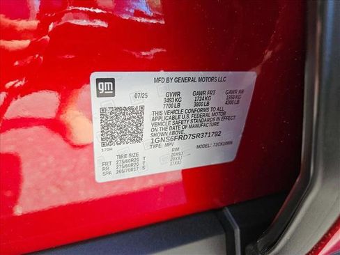 New 2025 Chevrolet Suburban Premier image 21