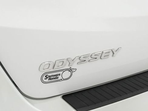 Used 2024 Honda Odyssey EX-L image 11