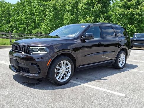 Used 2024 Dodge Durango GT AWD/4WD image 3
