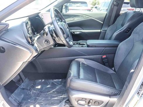 Certified 2024 Lexus RX 450h AWD w/ Convenience Package image 21