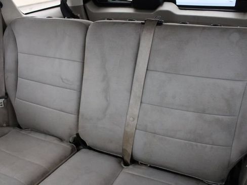Used 2010 Ford Escape XLT AWD/4WD image 19