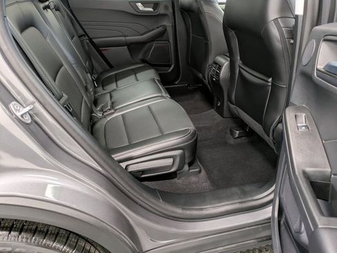 Certified 2022 Ford Escape SEL w/ Technology Package image 25