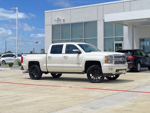 Used 2014 Chevrolet Silverado 1500 High Country w/ High Country Premium Package AWD/4WD image 5