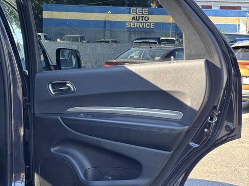Used 2014 Dodge Durango SXT AWD/4WD image 22