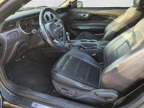 Used 2018 Ford Mustang Premium w/ Equipment Group 201A RWD image 10