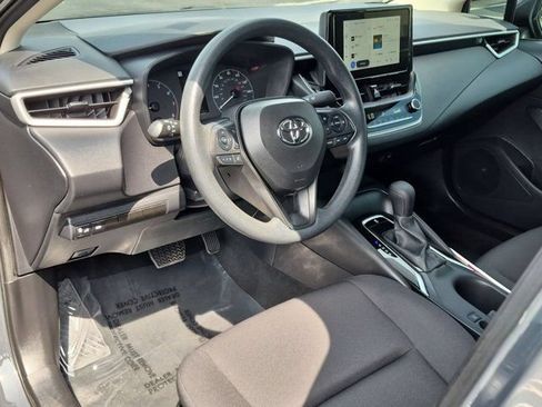 Certified 2025 Toyota Corolla LE FWD image 9