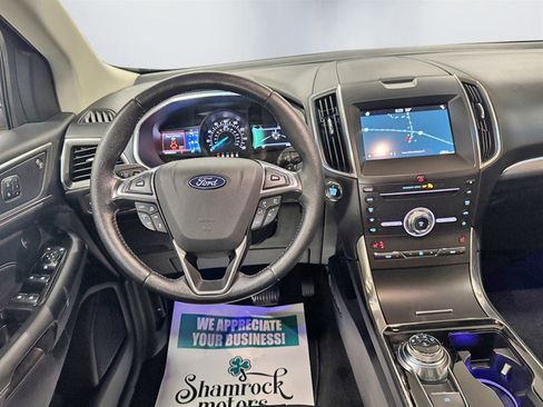 Used 2019 Ford Edge Titanium w/ Cold Weather Package image 16