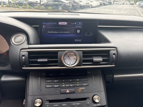 Used 2015 Lexus RC 350 AWD w/ Navigation System Package image 23