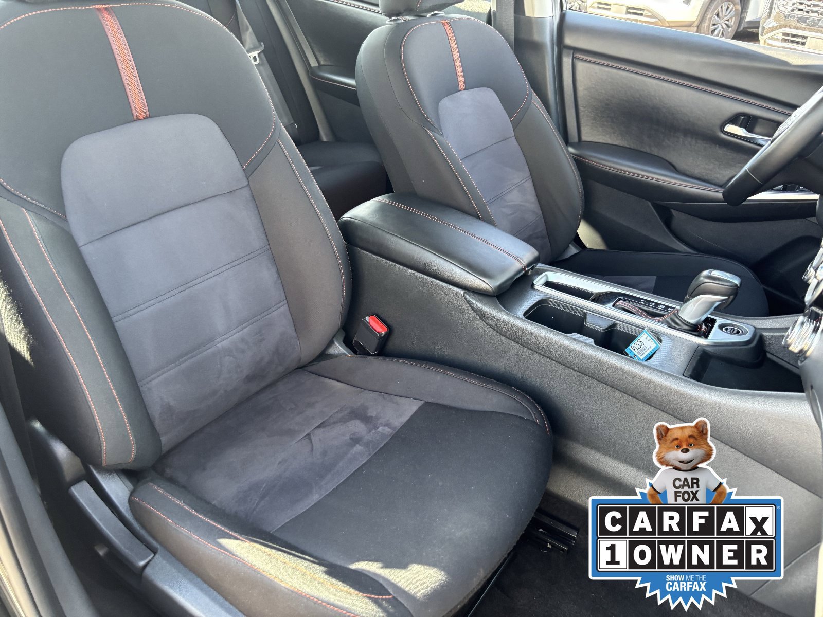 Used 2025 Nissan Sentra SR FWD image 11