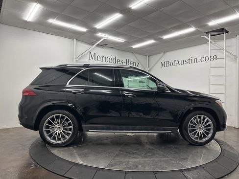 New 2026 Mercedes-Benz GLE 450e 4MATIC image 8