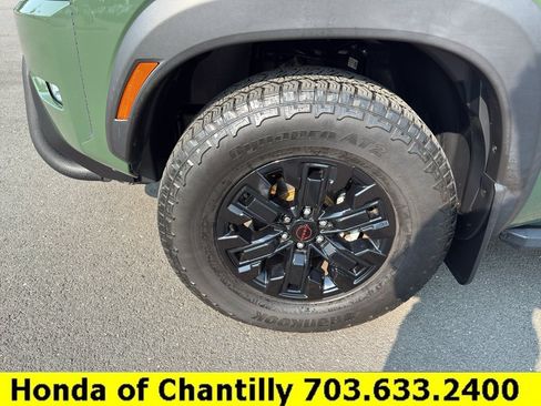 Used 2022 Nissan Frontier PRO-4X w/ Technology Package AWD/4WD image 28