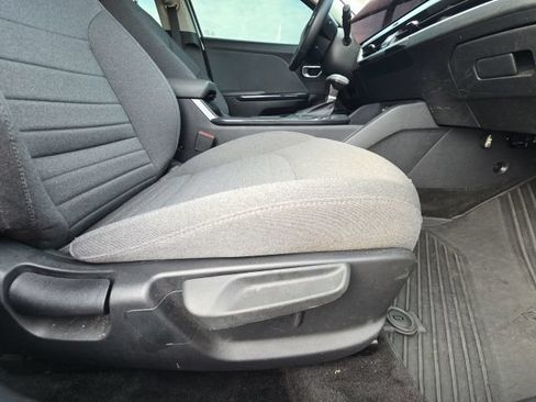 Used 2025 Kia K4 EX FWD image 15