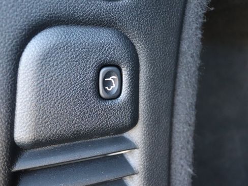 Used 2021 Dodge Durango GT image 31