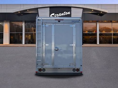 New 2024 GMC Savana 3500 w/ Power Convenience Package image 4