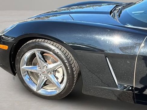 Used 2011 Chevrolet Corvette Coupe w/ Preferred Equipment Group image 33