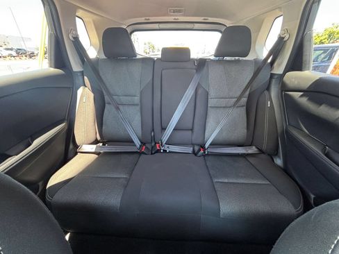 Used 2025 Nissan Rogue SV FWD image 40